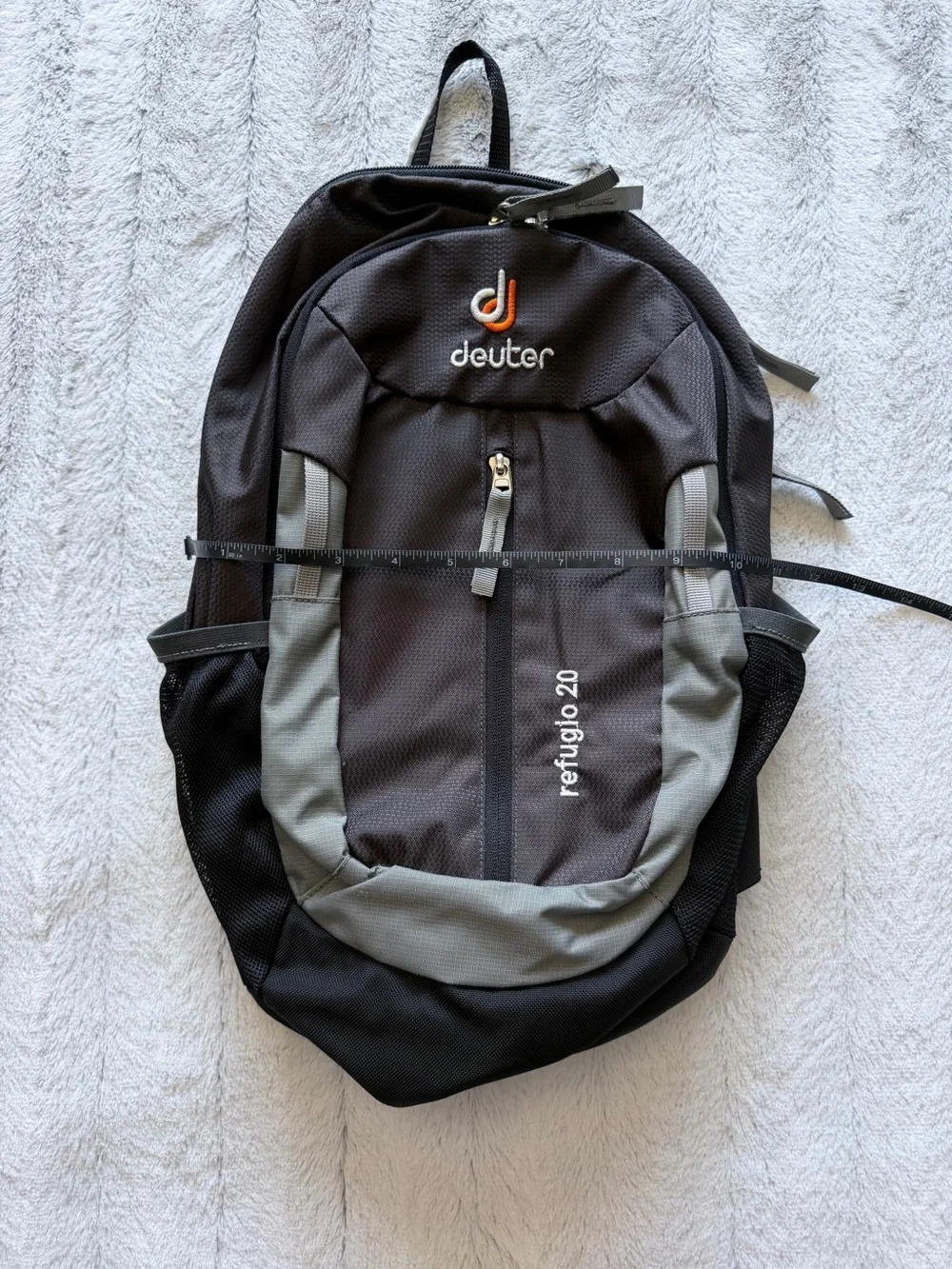 Deuter Refugio 20L Daypack Backpack